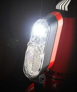 Haibike - EHeadlight - éclairage Avant LED 60 Lux -Vélos électriques Soldes 2022 haibike eheadlight eclairage avant led 60 lux cadre rouge 3840x2160